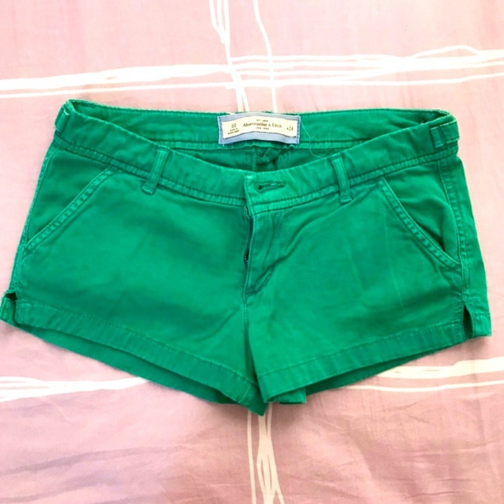 Abercrombie & Fitch shorts, size 00